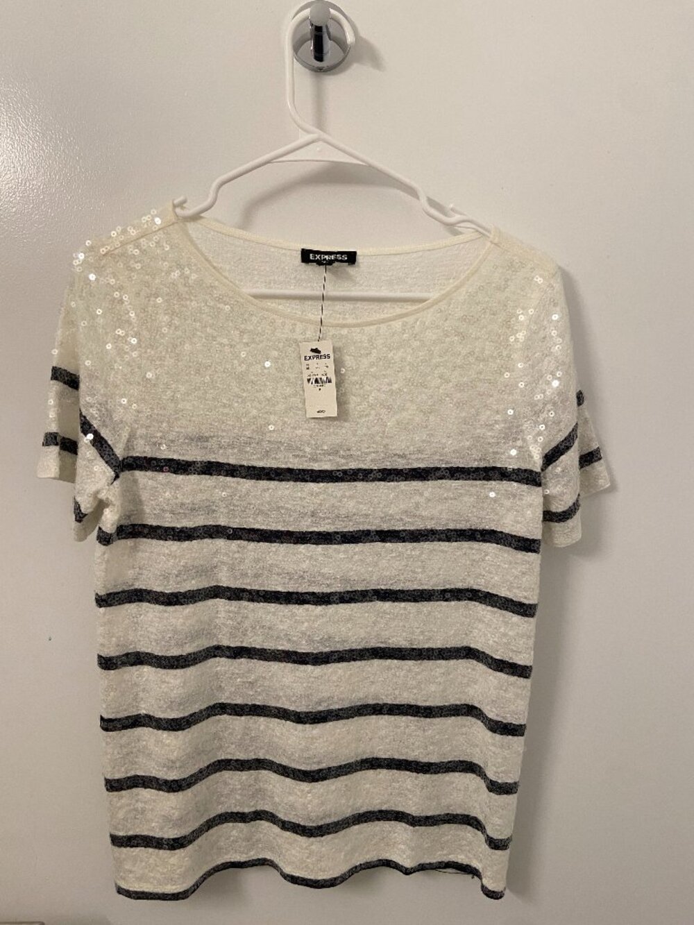 Express fully sequenced top size small
